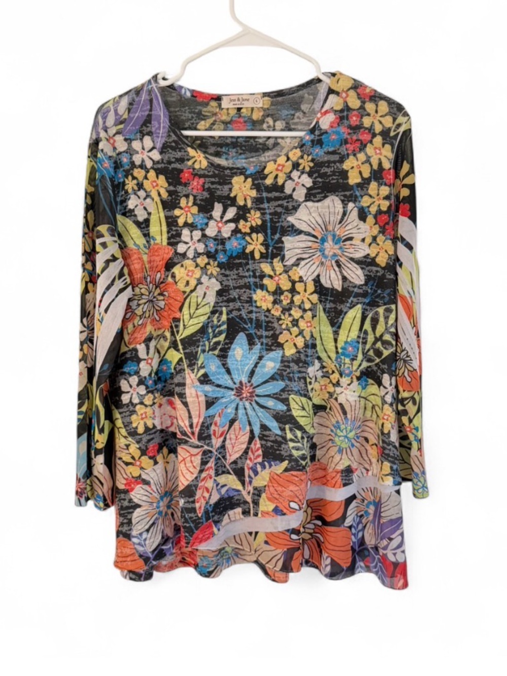Jess & Jane Top Womens L Black Floral 3/4 Sleeve Mesh Sleeve Wearable Art Boho